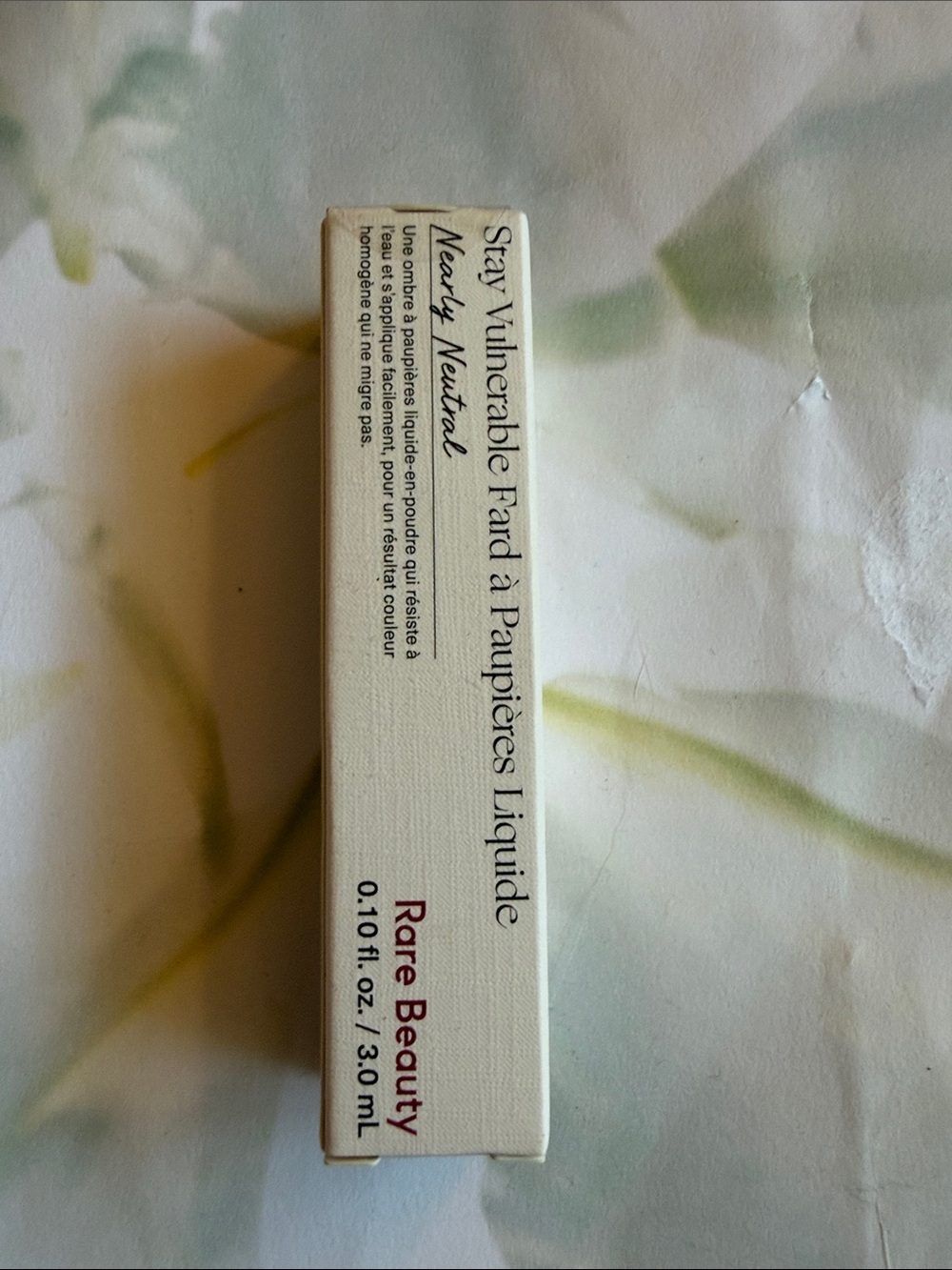 Rare Beauty Stay Vulnerable Liquid Eyeshadow - Nearly Neutral
